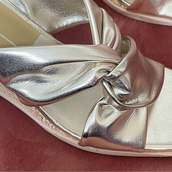 Dolce Vita Nyome Twisted Wedges  in Light Gold Stella - Size 8 - Picture 4 of 12